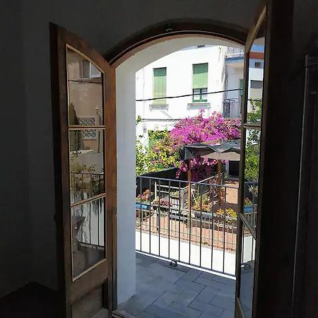 Apartamento De Diseno Cerca De Tren, Playa Y Bcn มาสเนา ภายนอก รูปภาพ
